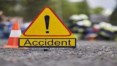 Navi Mumbai: One dead, another injured in accident on Sion-Panvel highway