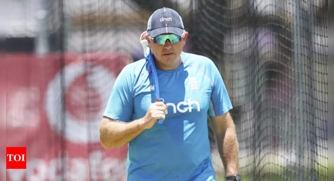 Pelatih kepala Inggris Chris Silverwood dinyatakan positif COVID-19 |  Berita Kriket