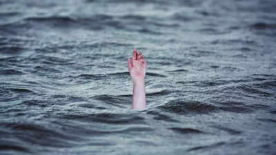 Four revellers drown off RK Beach in Vizag