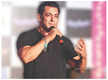 
Did you know Salman Khan's signature bracelet with a blue stone is a gift from his father Salim Khan?
