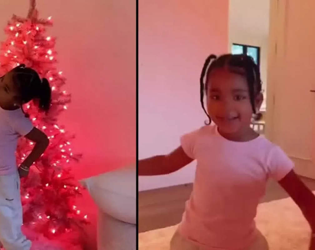 
Check out this heartwarming clip of Khloe Kardashian's daughter True singing and dancing
