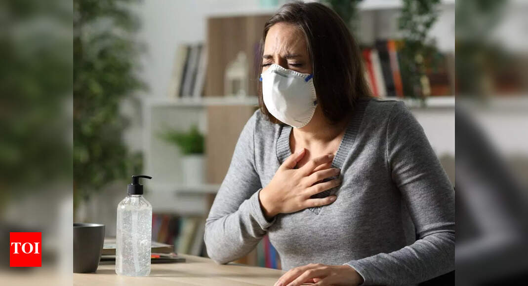 How long do Omicron symptoms last? Times of India