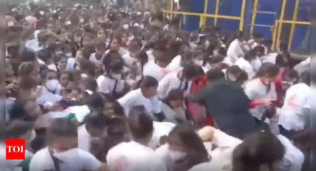 Girls participating in run organised by Cong hurt in stampede-like situation in UP’s Bareilly