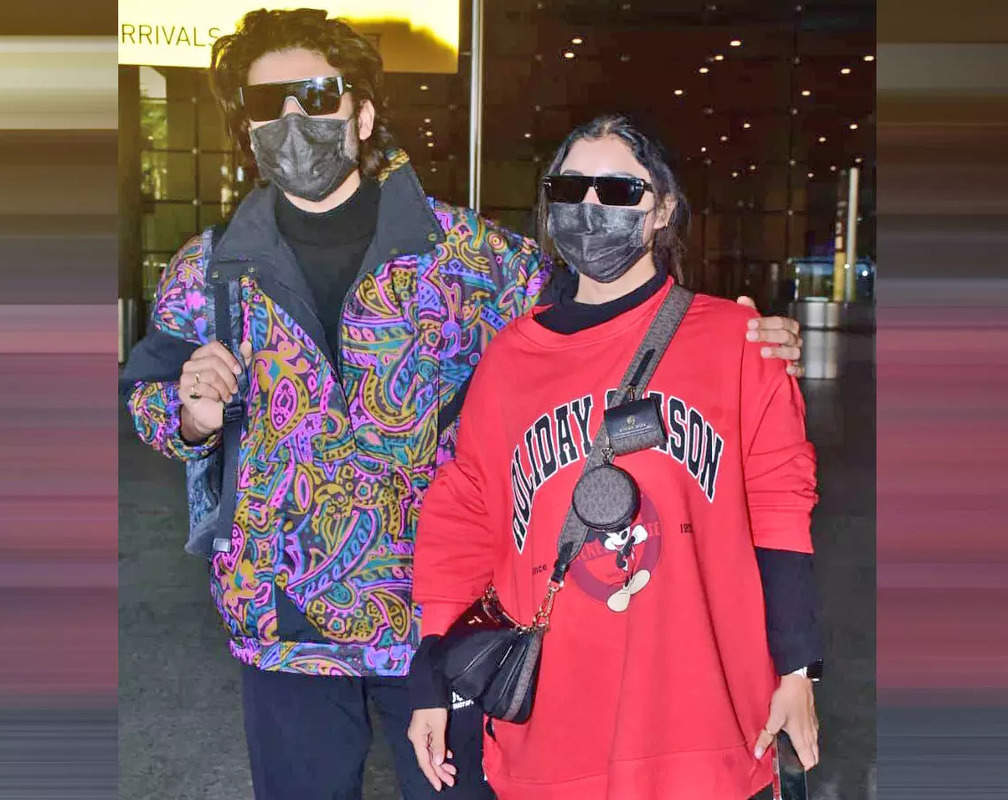
Gurmeet Choudhary and Debina Bonnerjee get papped at Mumbai airport
