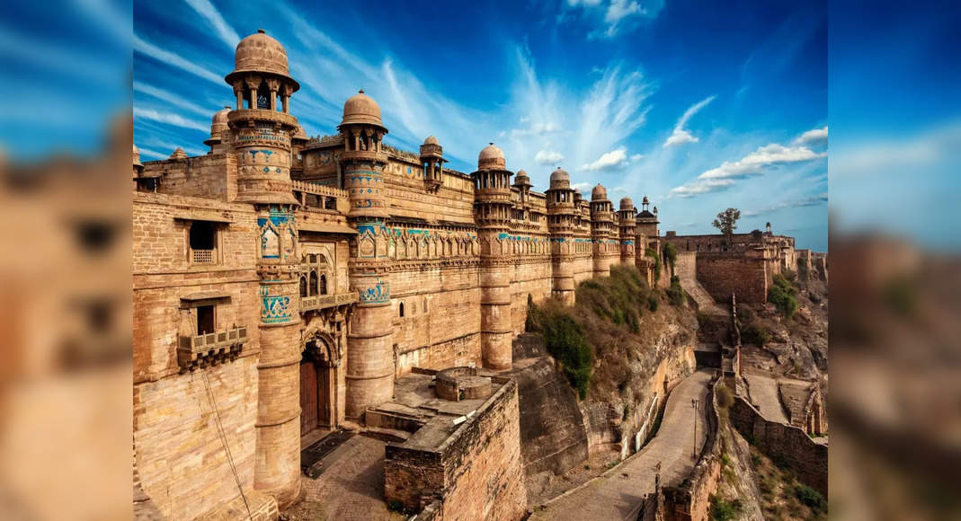 Discover India's Biggest Forts: Historical Marvels Worth Visiting