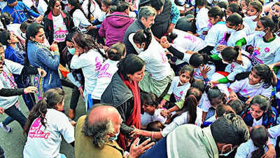 Stampede at Congress marathon in UP, several girls injured