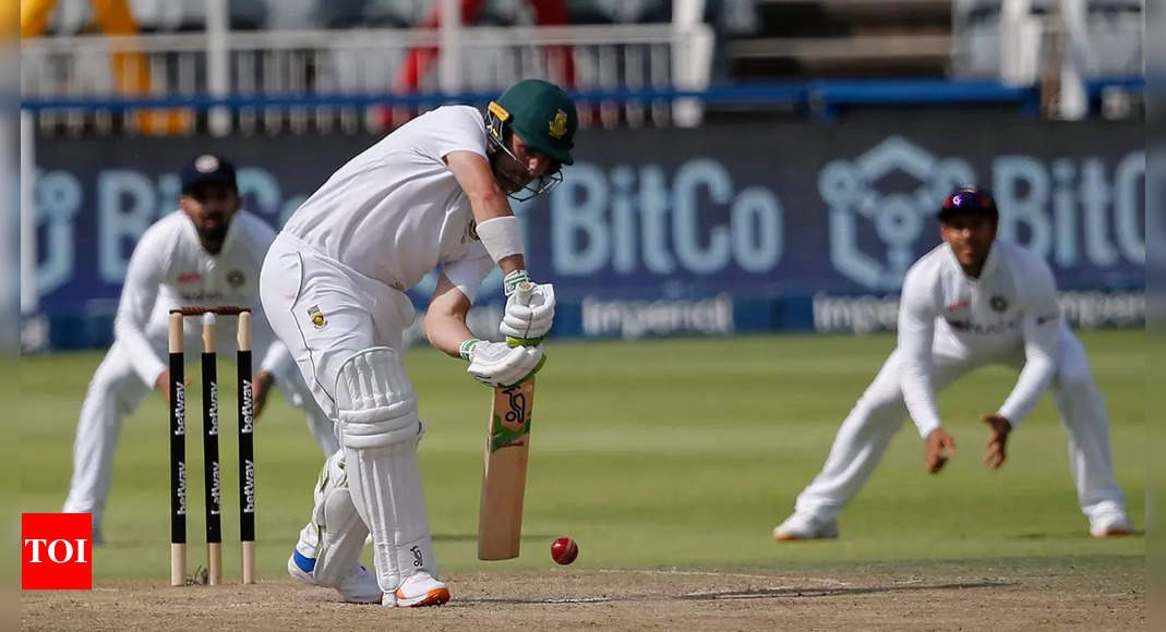 2nd Test Live: SA 34/0 at tea on Day 3, need 206 more to win
