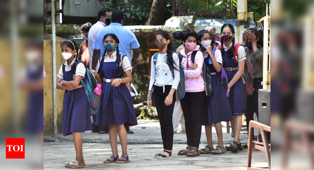 Bengaluru Schools Closed: Karnataka Shuts Schools In Bengaluru, Imposes ...