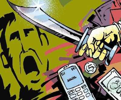 Two robbed at knifepoint in Sachin GIDC area
