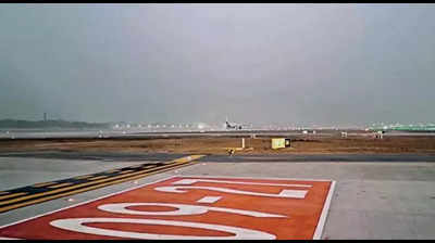 Delhi: Refurbished British-era runway operational