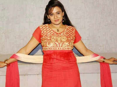 Actress Sirija to make her acting ...