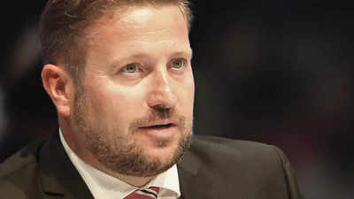 Manchester United appoint Richard Arnold as CEO