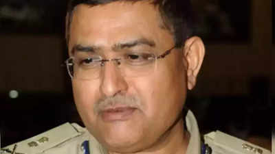 Delhi Police commissioner Rakesh Asthana tells cops to go contactless in day-to-day work