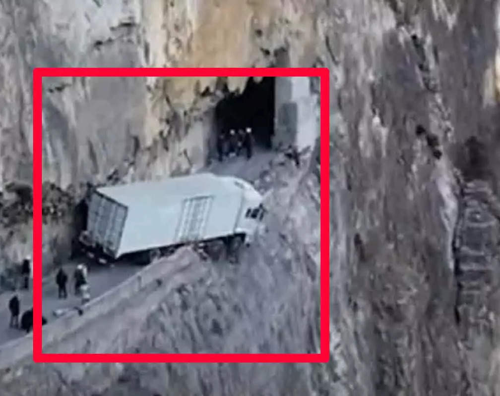 
Viral video: Lorry dangles 330-ft off a cliff in China due to GPS error
