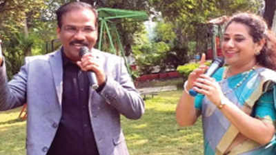 Maharashtra: Akola top babu, wife’s ‘vaccine anthem’ to push Covid jab is a hit