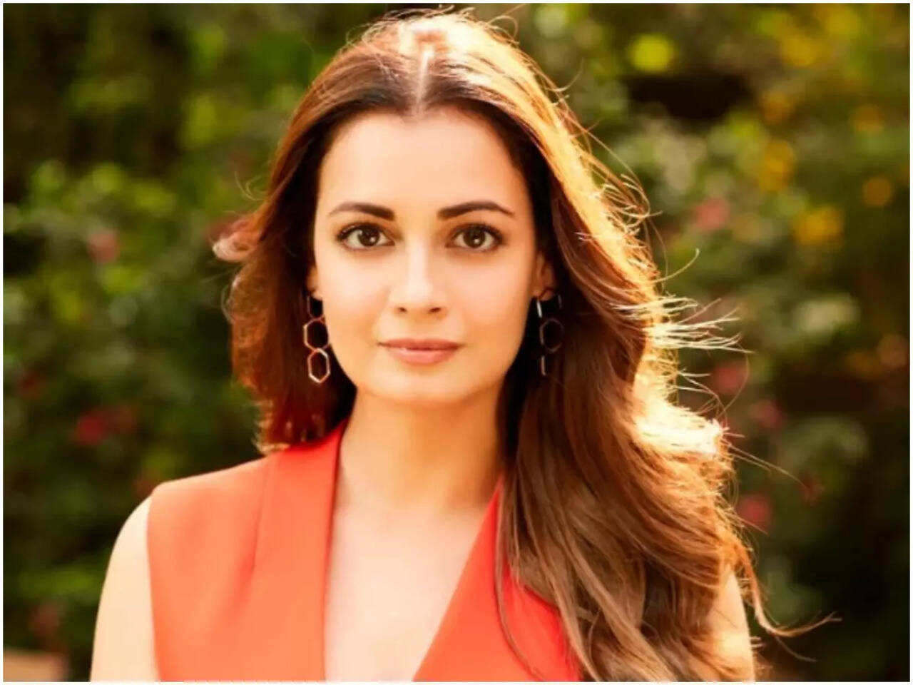 Diya Mirza's Hairstyle: Show and Ask | Makeupandbeauty.com