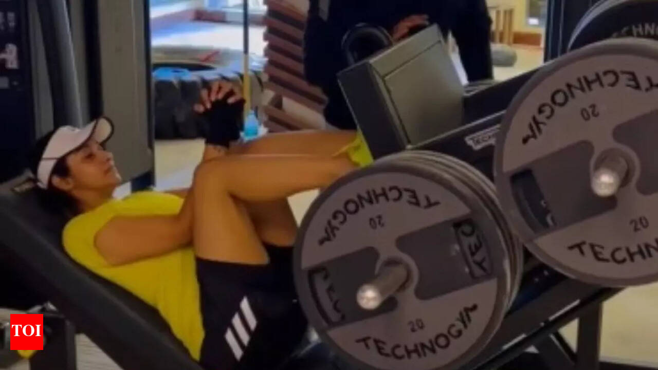 Priya bhavani shankar thighs