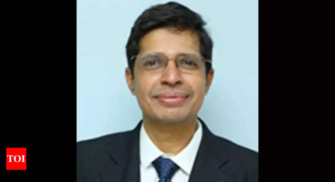 IIT-Madras alumnus is now its new director