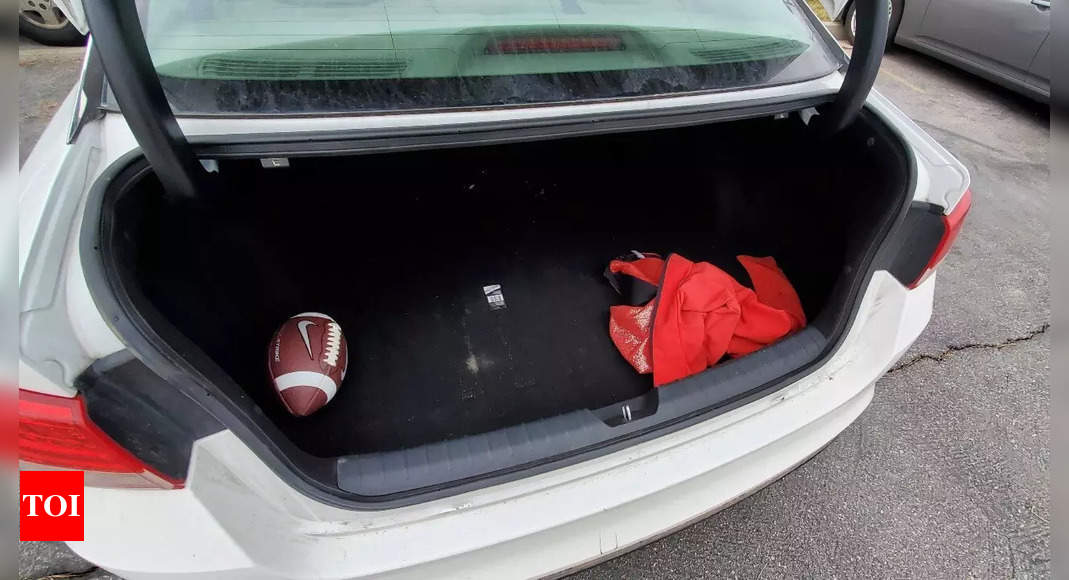 Former students defend Texas mother who put son in car trunk for Covid test