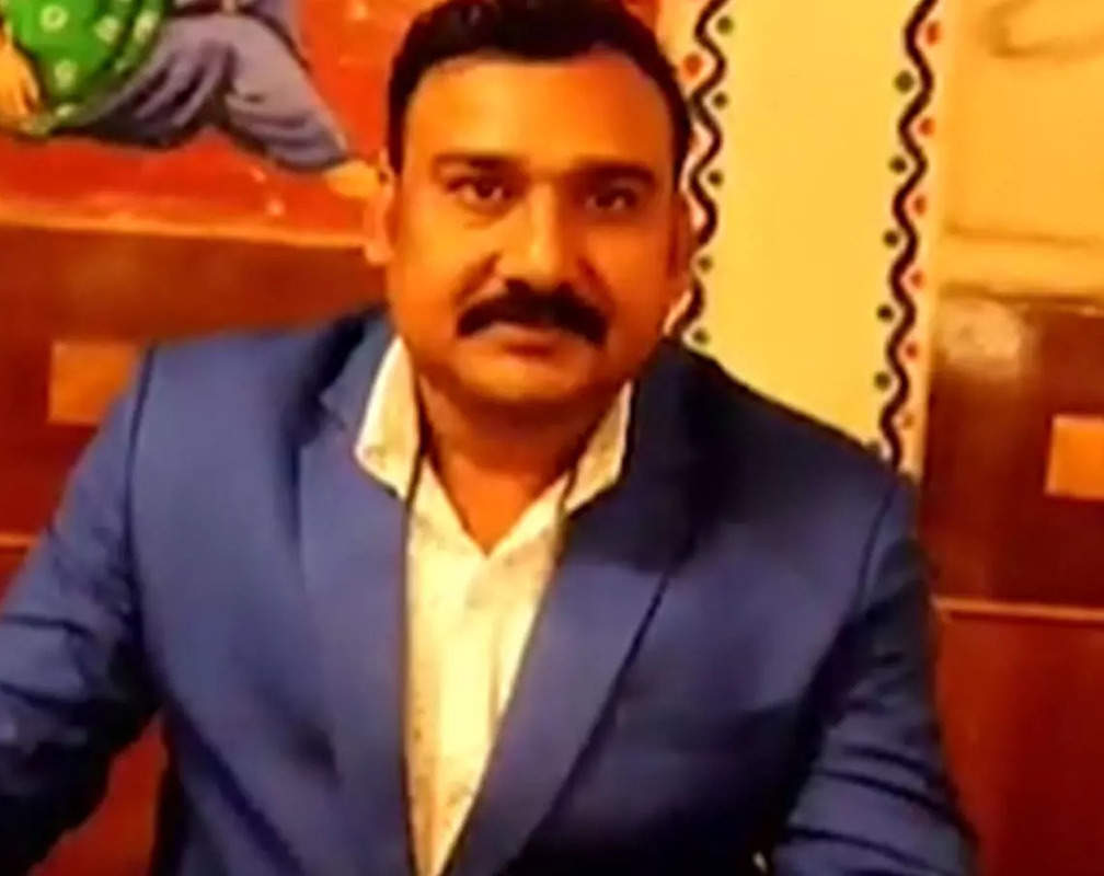 
Bhojpuri folk singer-actor Gopal Rai shares his views on movie 'Babul'

