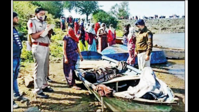 Surat: Two drown, five missing in Mandvi boat tragedy