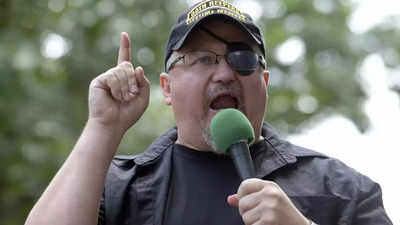 Leader of Oath Keepers militia charged with seditious conspiracy in US Capitol riot