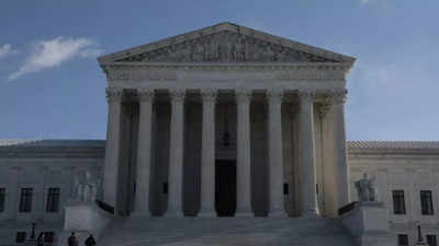 Supreme Court halts Covid-19 vaccine rule for US businesses