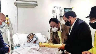 Bantul creator receives Padma Shri in hospital bed in Kolkata