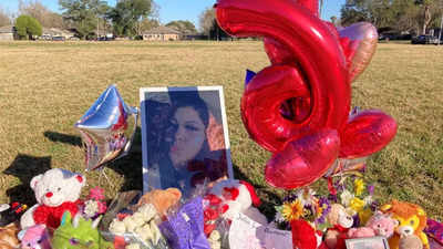 Houston girl, 16, fatally shot as she walked dog: 'Speak up'