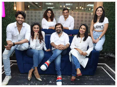 Sonalee Kulkarni, Urmilla Kothare and Prasad Oak team up for Kranti Redkar's 'Rainbow'