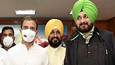 Channi, Sidhu in Congress' first Punjab list of 86