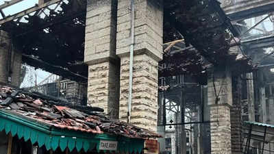 Telangana: Massive fire breaks out at Secunderabad club