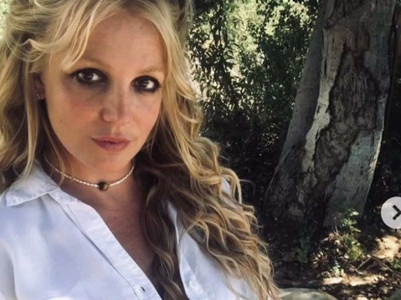 Britney Spears calls her family's public feud 'tacky'