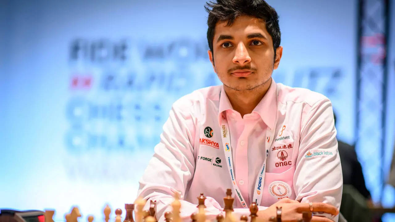 Vidit Gujrathi starts with a win, R Praggnanandhaa holds Anish Giri to a  draw