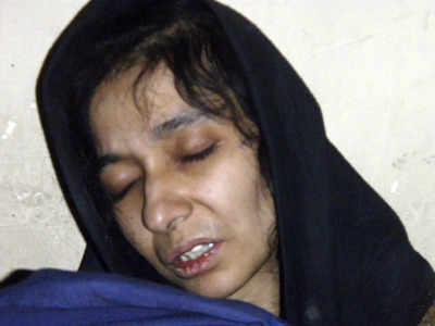 Aafia Siddiqui: Pakistani prisoner at centre of Texas siege
