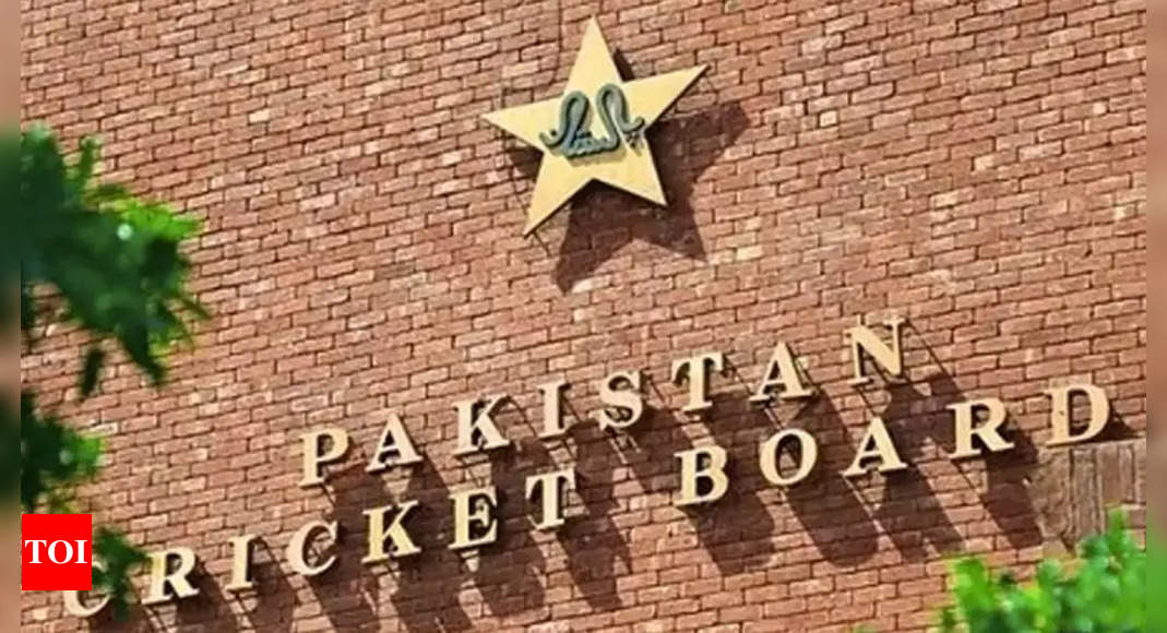 PCB meminta pemain Pakistan di BBL untuk segera pulang ke rumah untuk PSL 7 |  Berita Kriket
