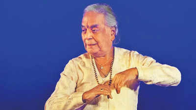 Kathak maestro Pandit Birju Maharaj passes away at age 83