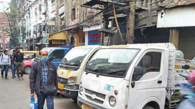 Kolkata: Vegetable prices high, traders blame manpower shortage