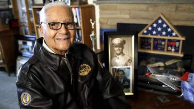 Pioneering Tuskegee Airman Charles McGee dies at 102