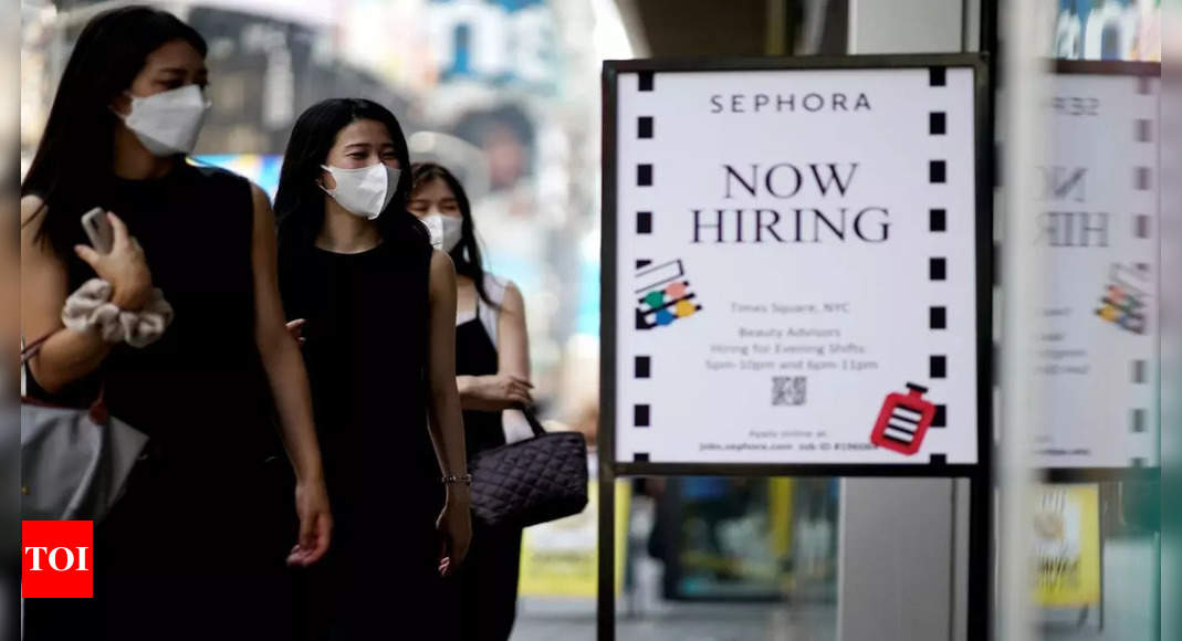 Global jobs recovery delayed by pandemic uncertainty, Omicron, ILO says