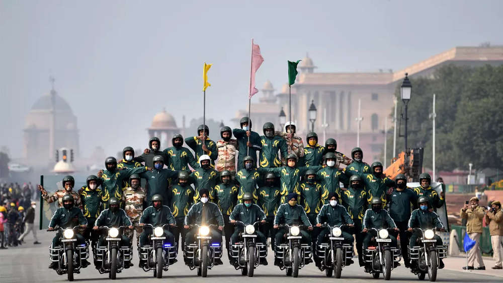 Republic Day parade in Delhi: Photos of rehearsal by forces, artists