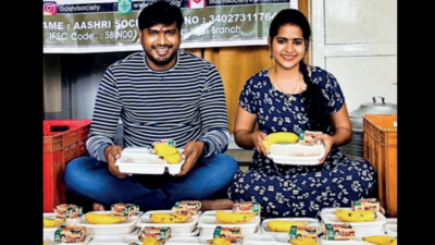 Hyderabad: Serving people for free, one hot meal at a time