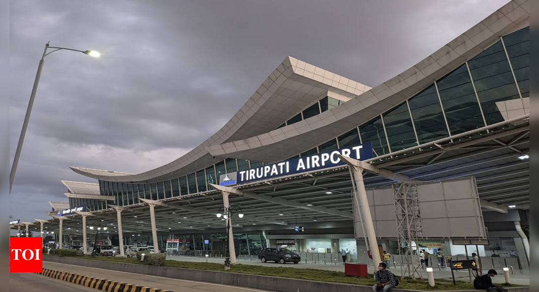 आंध्र प्रदेश: तिरुपति हवाईअड्डे पर पहुंचने पर भक्त तुरंत श्रीवानी से जुड़े वीआईपी ब्रेक दर्शन टिकट का लाभ उठा सकते हैं |  अमरावती समाचार – टाइम्स ऑफ इंडिया