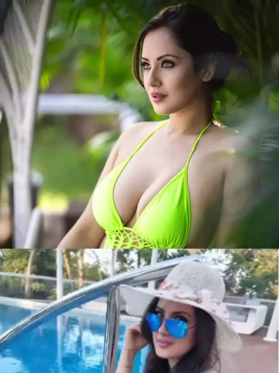 Pooja sales banerjee bikini