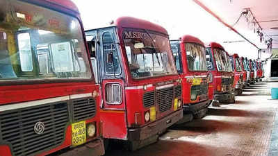 Maharashtra State Road Transport Corporation staffers envy temporary drivers’ salary