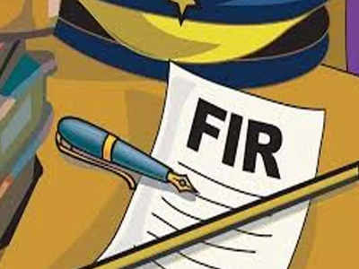 Ruckus at DU college: Teachers demand registration of FIR
