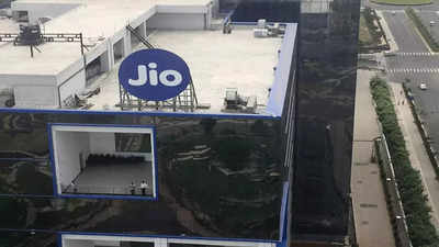 Reliance, Jio raise $5 billion in largest syndicated loan in India -  OrissaPOST