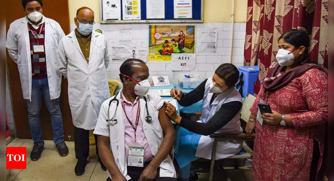 Covid Vaccine Immunity: 30% people losing vaccine-acquired immunity after six months; AIG study | India News - Times of India