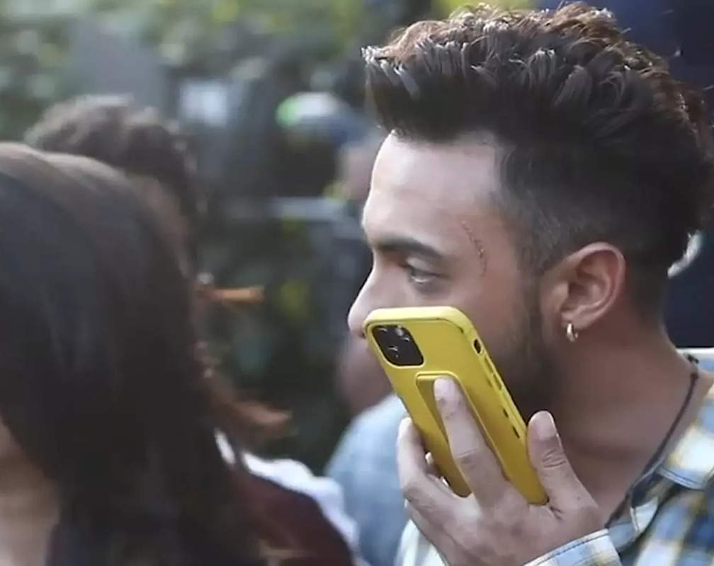 
Aayush Sharma pranks saleswoman on a phone call, video goes viral
