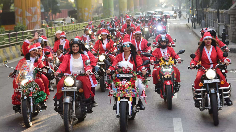 Women bike rally to support Army veterans' families